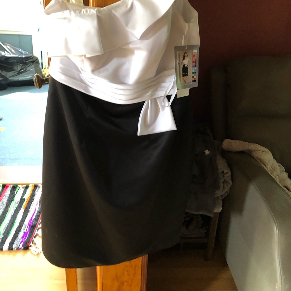 Off shoulder  black and white stylish mini dress great for all occasions